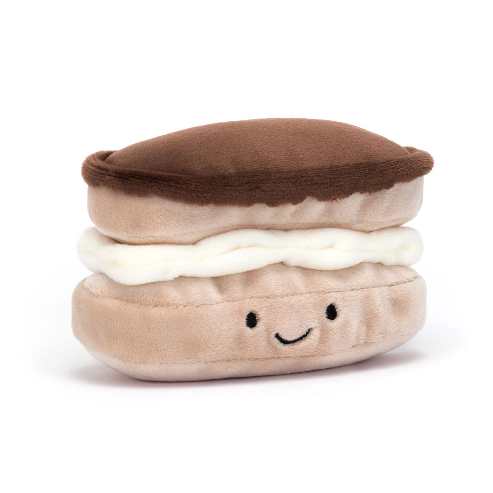 http://Pretty%20Patisserie%20Éclair